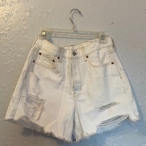 AMERICAN EAGLE boyfriend shorts
